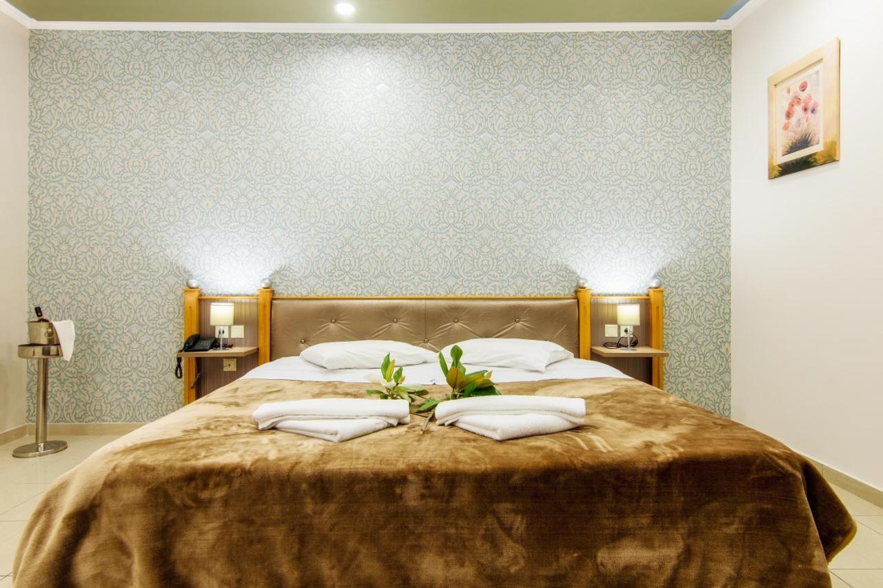 Plaza Pallas Aparthotel 3*